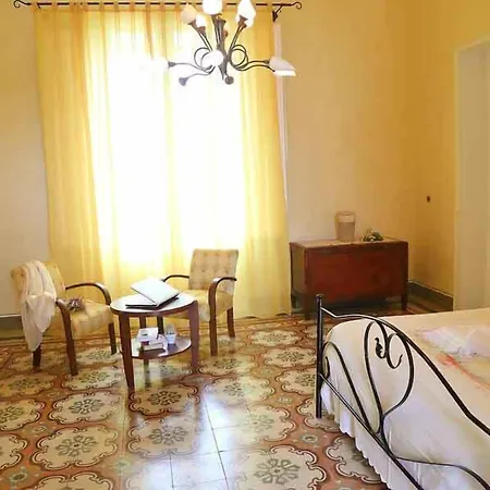 Trappitu Dei Settimi Frühstückspension Marittima